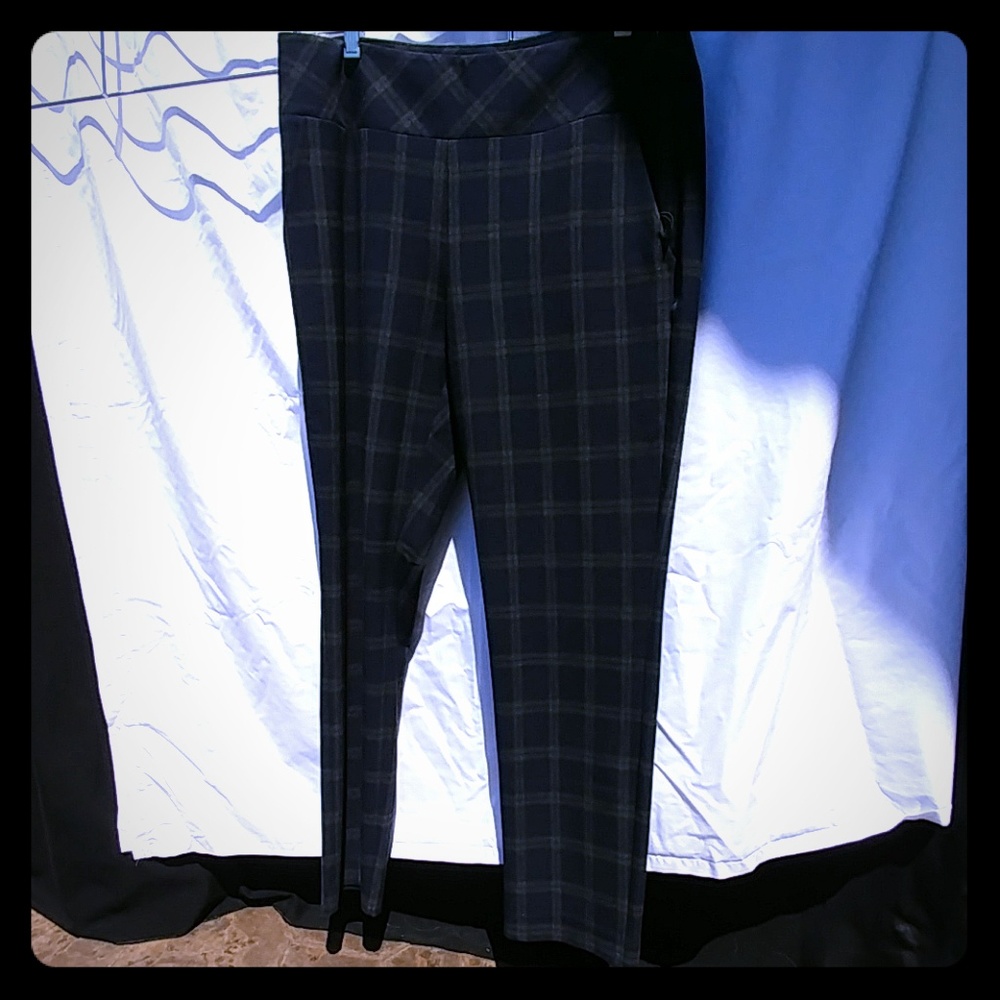 Cabi Connery  navy plaid trouser